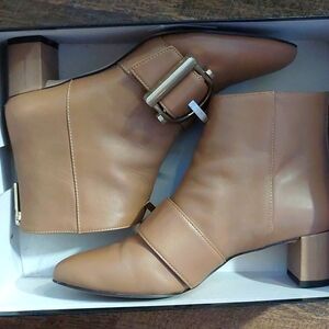 Like New✨️NINEWEST tan booties